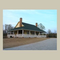 Exterior 108.jpg